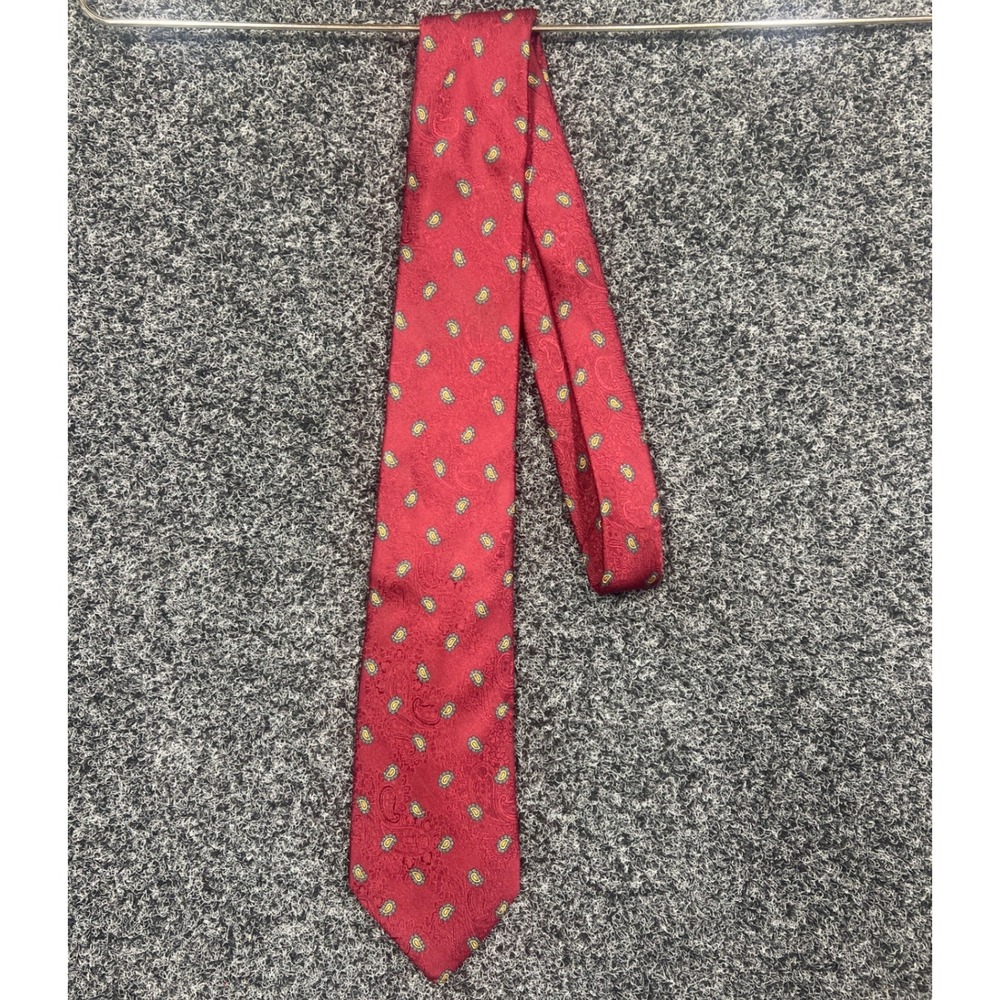 JP Thayler Tie Mens OS Red Paisley 100% Silk Jacquard Necktie Classic Business